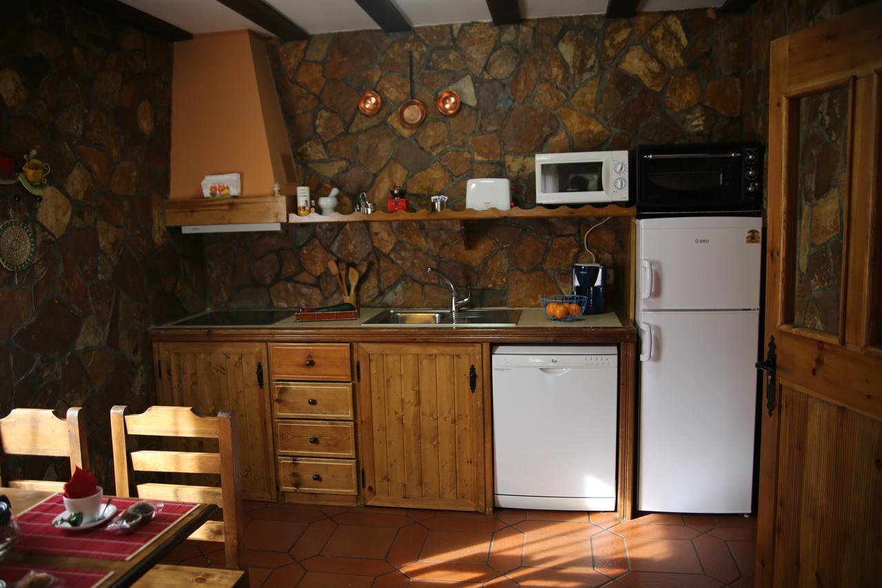 Rascafría Apartamentos Rurales "La Cabana" מראה חיצוני תמונה